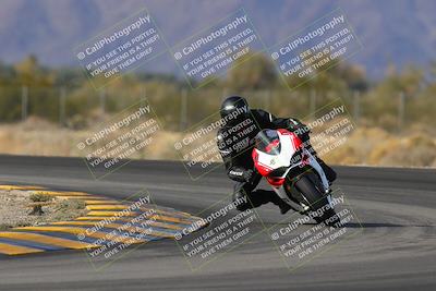 media/Dec-17-2022-SoCal Trackdays (Sat) [[224abd9271]]/Turn 7 Set 1 (1125am)/